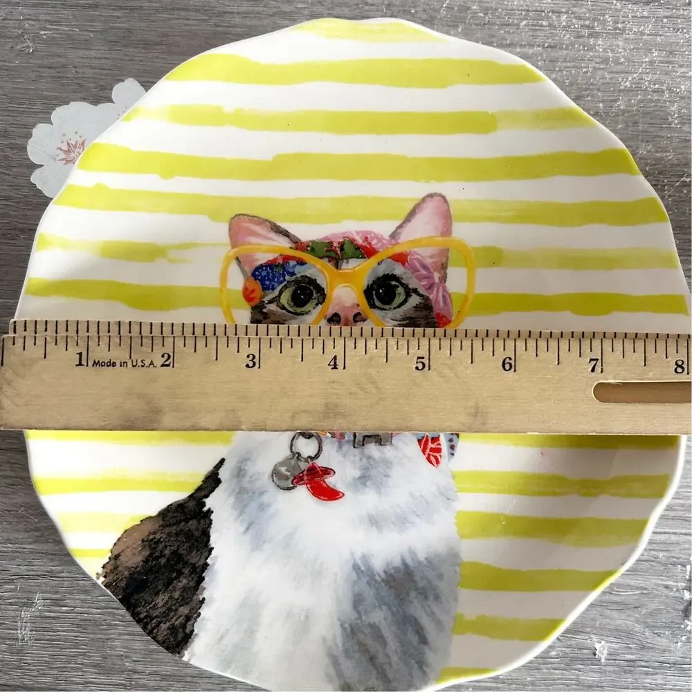 GRACE Fine Ceramic Whimsical Cats 8” Painted Ceramic Plates Set of 4 EUC